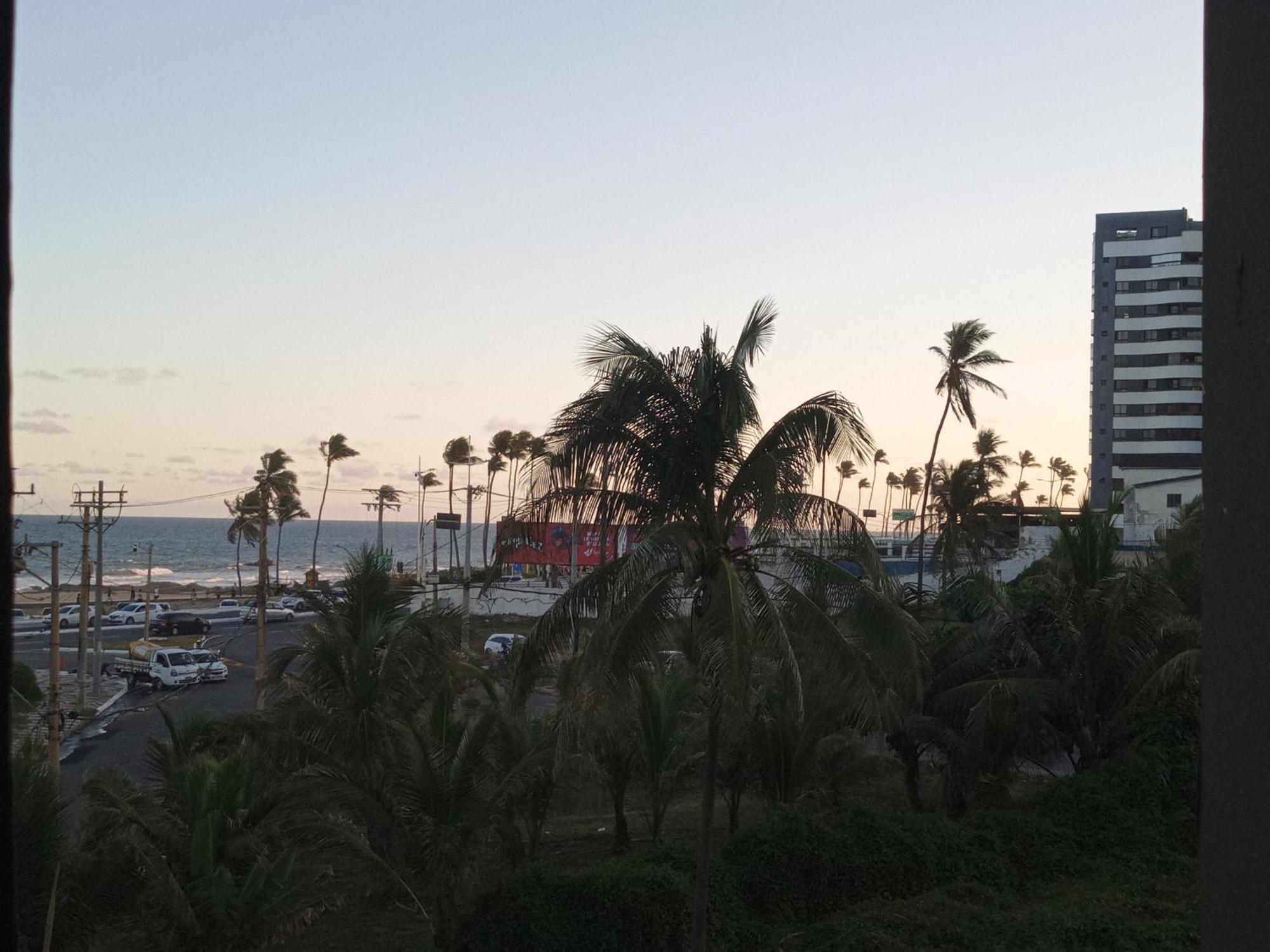 Apartamento Na Praia * Salvador